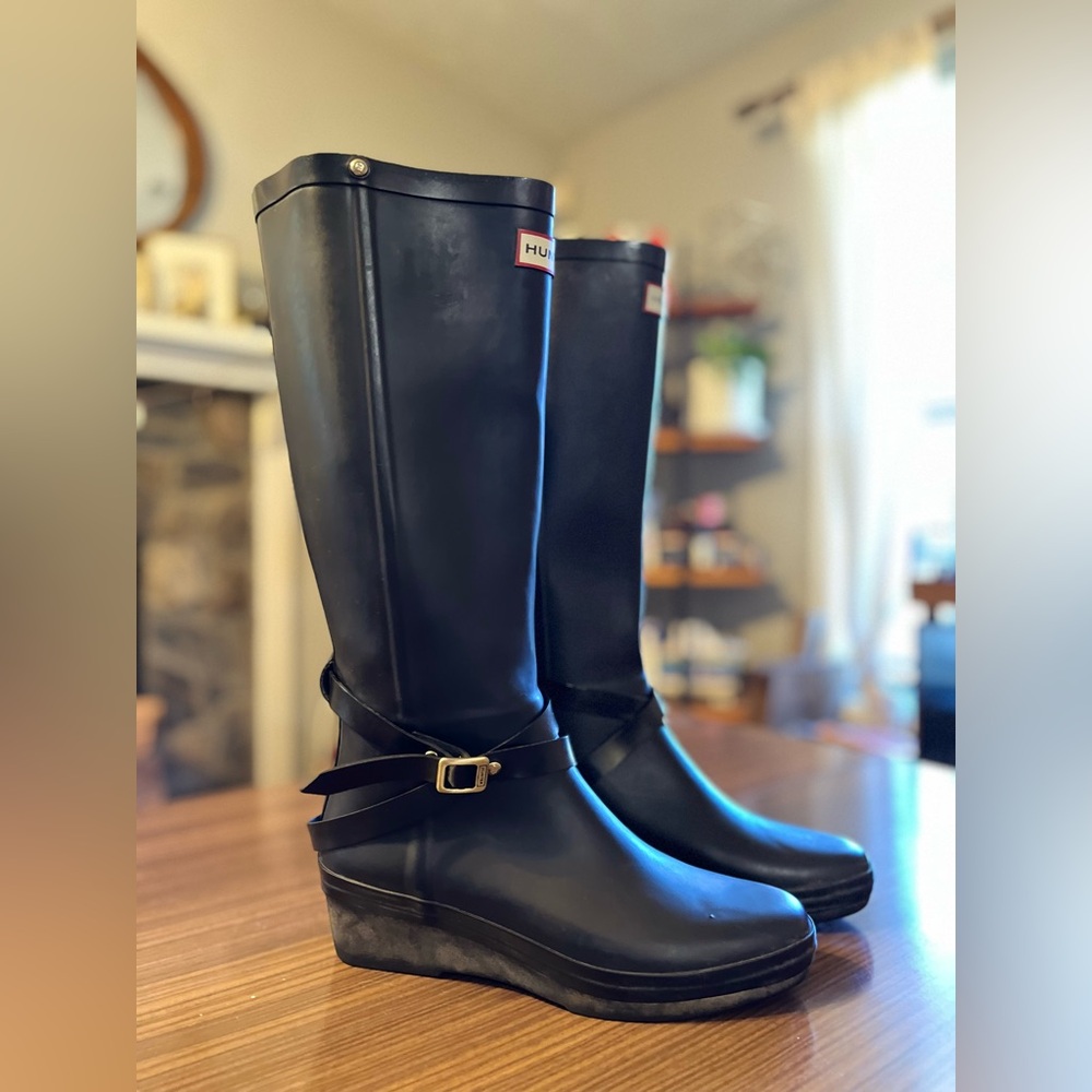 HUNTER ANDORA RAIN BOOTS - SIZE 9/EU 40-41